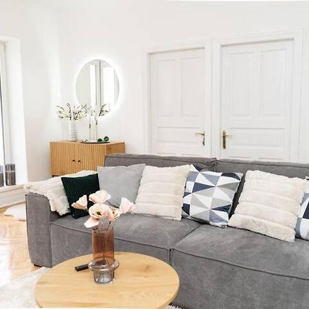 Freedom Apartments In The Heart Of Lviv - Balabana Str And Svoboda Avenue Extérieur photo
